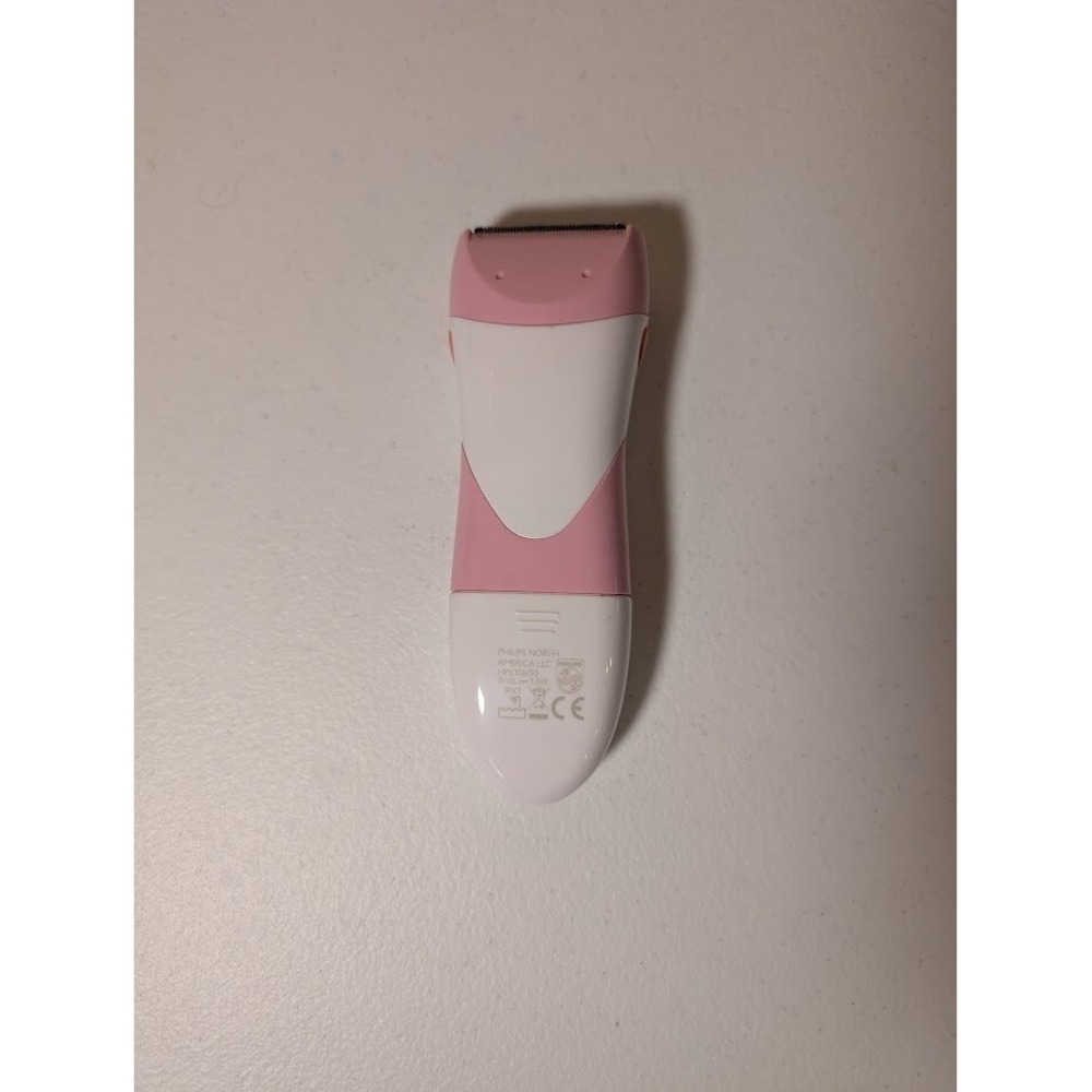 Philips Women's Electric Shaver HP6306 Pink Cordless Razor Unused w/ Batteries - Picture 3 of 3